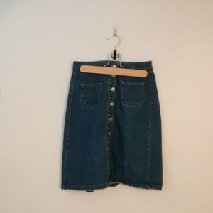 Frayed hem Denim button down skirt